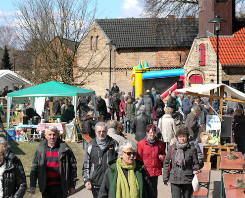 Offene Hoefe Markt